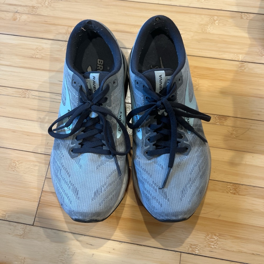 Brooks Navy and Gray Running Shoes